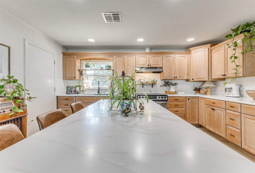 4 Bedrooms Bedrooms, 0 ,3 BathroomsBathrooms,Residential,Single Family,Salt Creek,2,133794