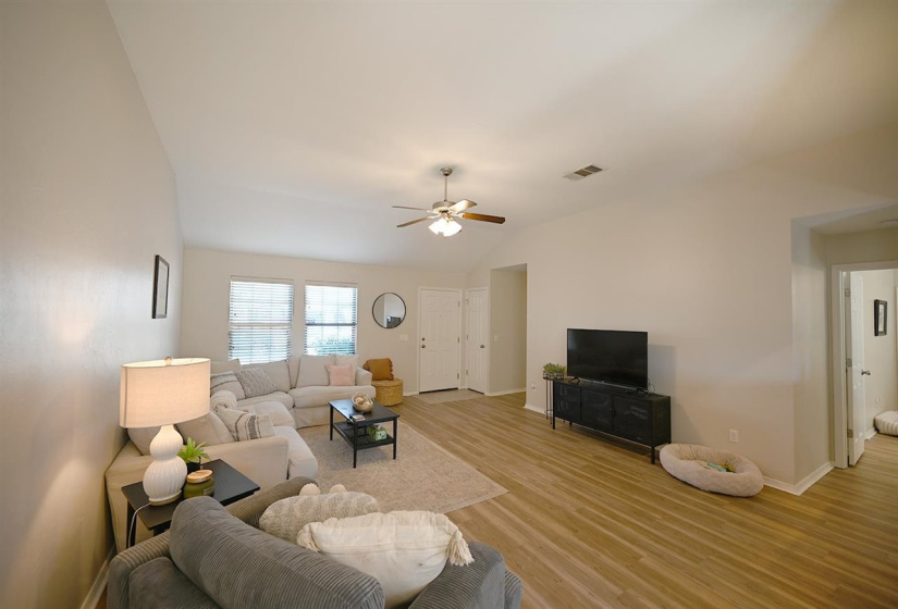 3 Bedrooms Bedrooms, 0 ,2 BathroomsBathrooms,Residential,Single Family,Aggie,1,133795