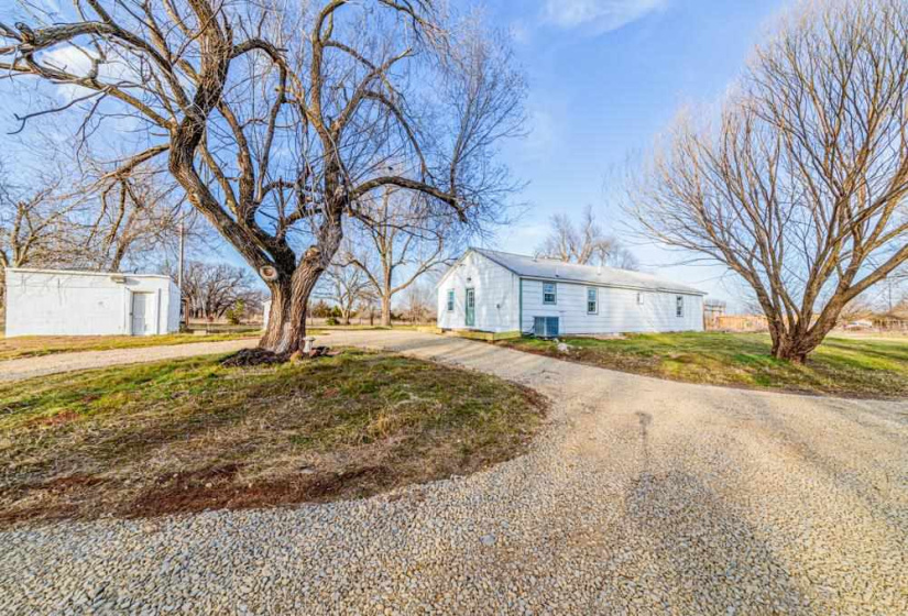 4 Bedrooms Bedrooms, 0 ,2 BathroomsBathrooms,Residential,Single Family,Ripley,1,133797