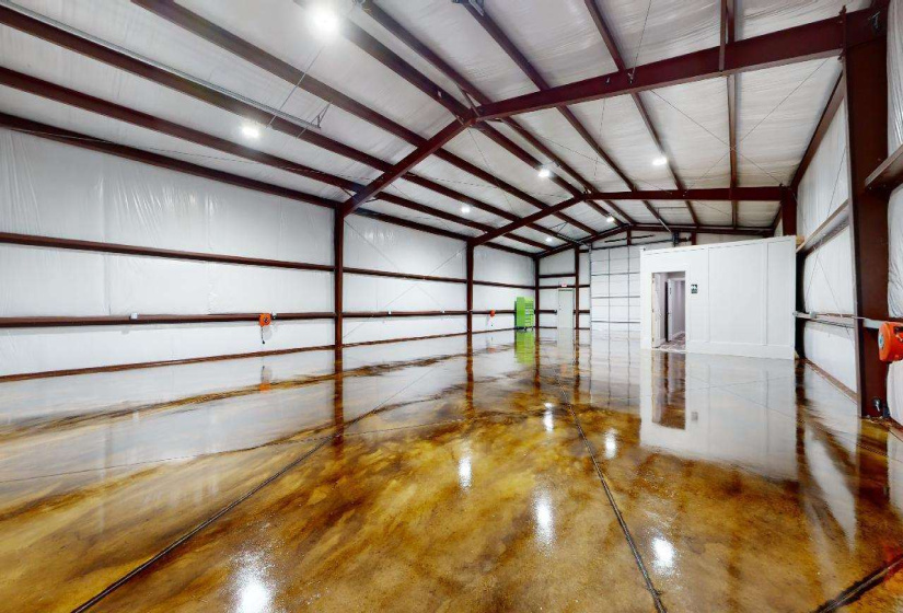 0 , 0 ,3 BathroomsBathrooms,Commercial/industrial,Commercial,Thomas,1,127194