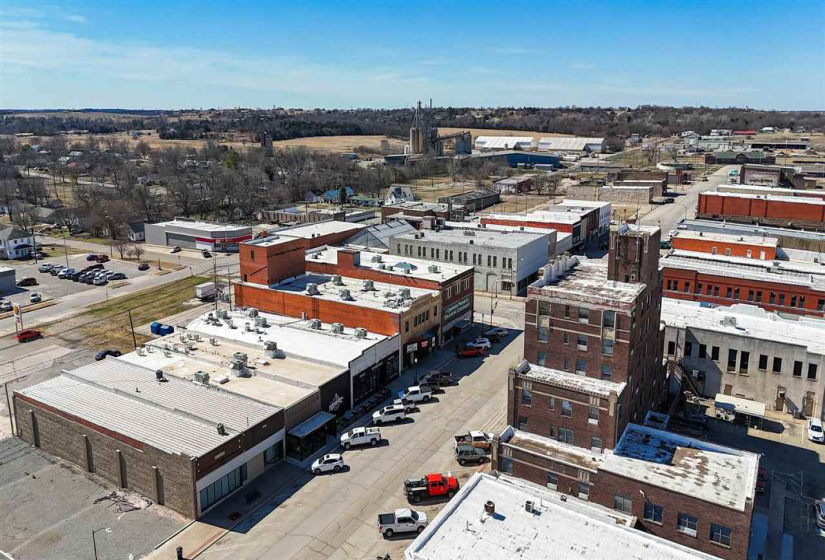 3 Bedrooms Bedrooms, 0 ,2 BathroomsBathrooms,Residential,Single Family,Broadway,1,133799