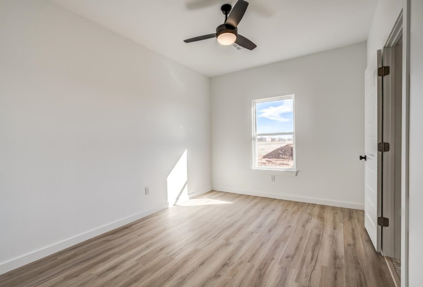 4 Bedrooms Bedrooms, 0 ,3 BathroomsBathrooms,Residential,Single Family,Bison,1,133805