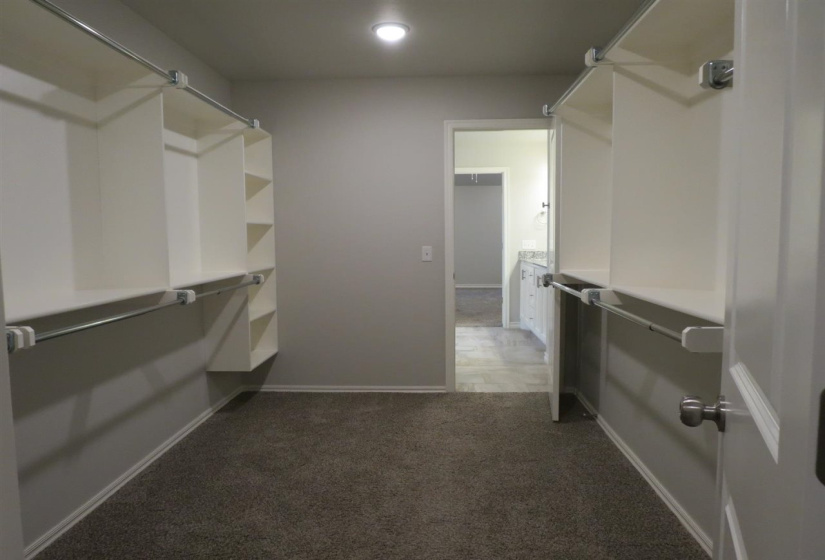 3 Bedrooms Bedrooms, 0 ,2 BathroomsBathrooms,Residential,Single Family,Kinder Wells,1,133808