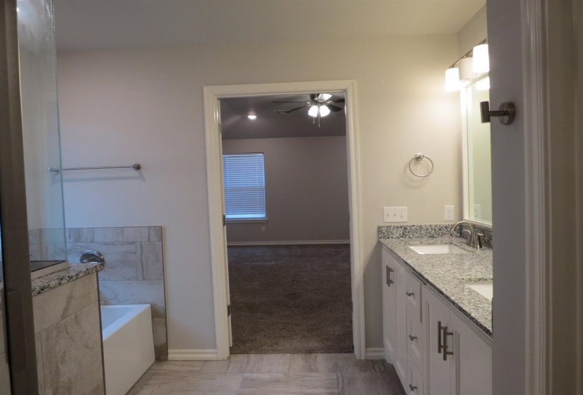 3 Bedrooms Bedrooms, 0 ,2 BathroomsBathrooms,Residential,Single Family,Kinder Wells,1,133808