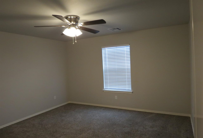 3 Bedrooms Bedrooms, 0 ,2 BathroomsBathrooms,Residential,Single Family,Kinder Wells,1,133808