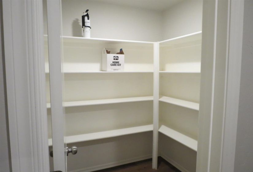 3 Bedrooms Bedrooms, 0 ,2 BathroomsBathrooms,Residential,Single Family,Kinder Wells,1,133808