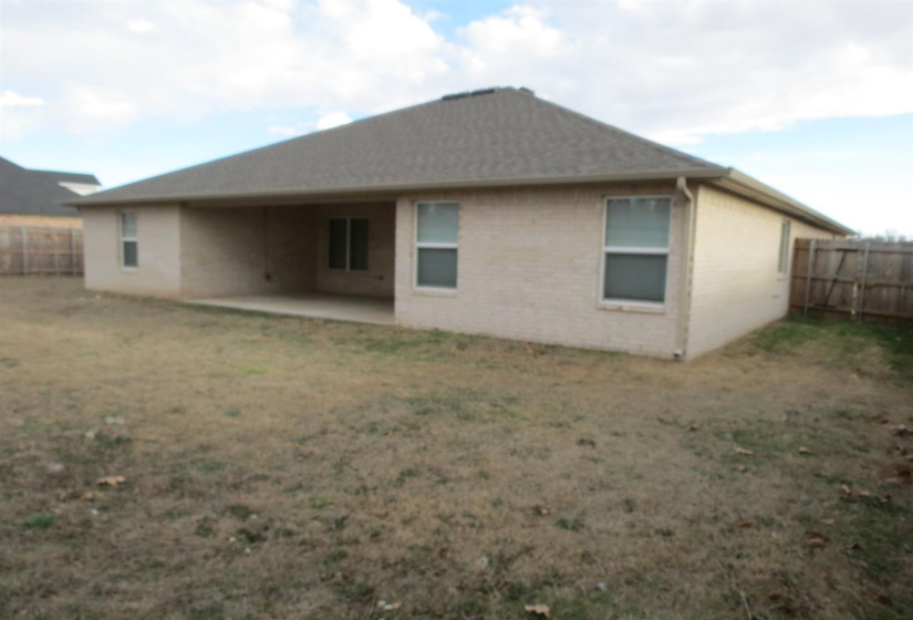 3 Bedrooms Bedrooms, 0 ,2 BathroomsBathrooms,Residential,Single Family,Kinder Wells,1,133808