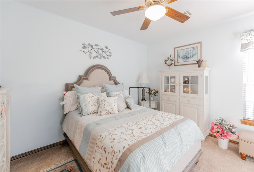 4 Bedrooms Bedrooms, 0 ,3 BathroomsBathrooms,Residential,Single Family,Copperfield,1,133816