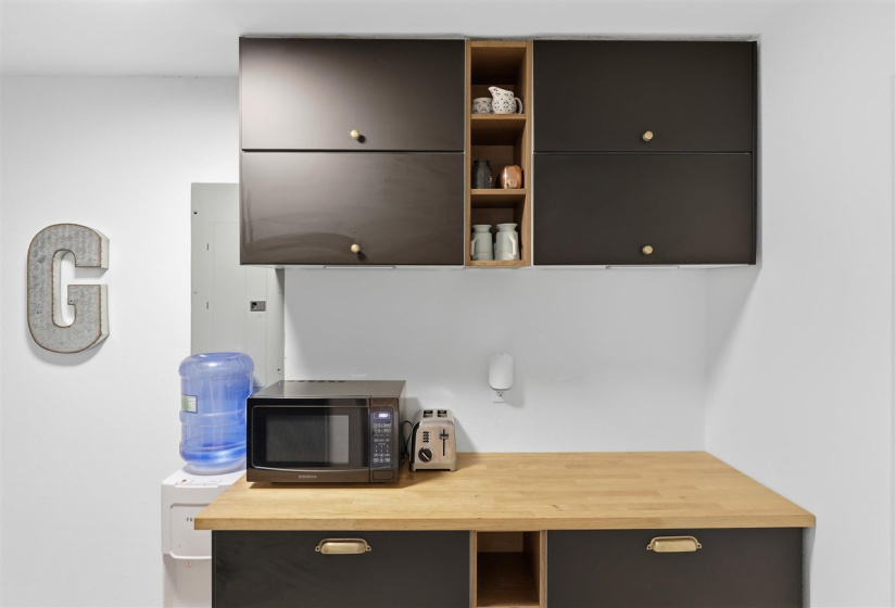 4 Bedrooms Bedrooms, 0 ,2 BathroomsBathrooms,Residential,Single Family,Country Club,1,133820