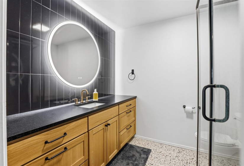 4 Bedrooms Bedrooms, 0 ,2 BathroomsBathrooms,Residential,Single Family,Country Club,1,133820