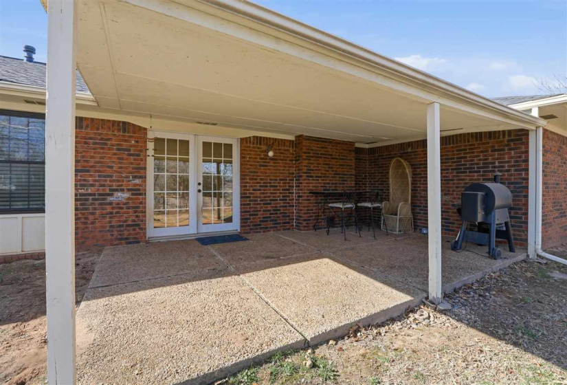 4 Bedrooms Bedrooms, 0 ,2 BathroomsBathrooms,Residential,Single Family,Country Club,1,133820