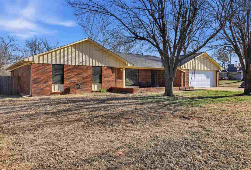 4 Bedrooms Bedrooms, 0 ,2 BathroomsBathrooms,Residential,Single Family,Country Club,1,133820