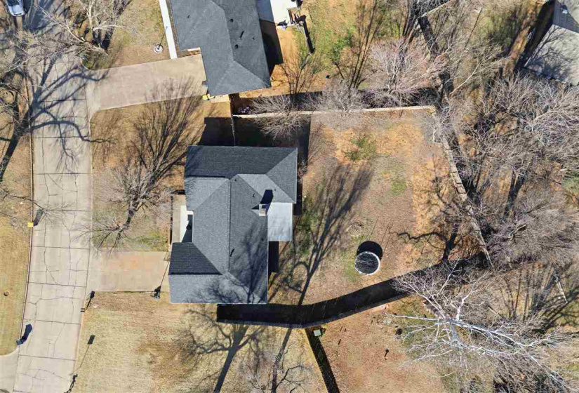 4 Bedrooms Bedrooms, 0 ,2 BathroomsBathrooms,Residential,Single Family,Country Club,1,133820