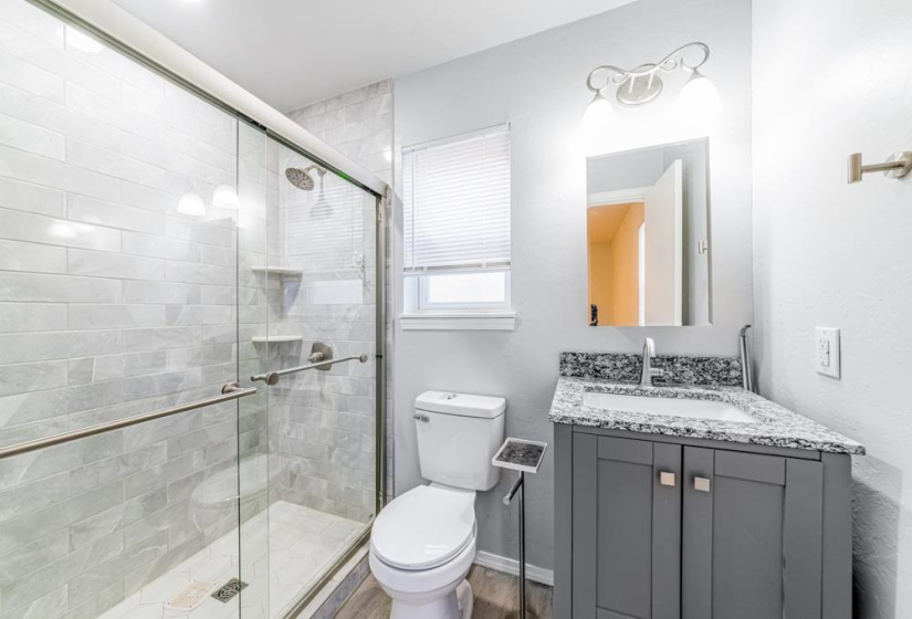 3 Bedrooms Bedrooms, 0 ,2 BathroomsBathrooms,Residential,Single Family,4th,1,133826