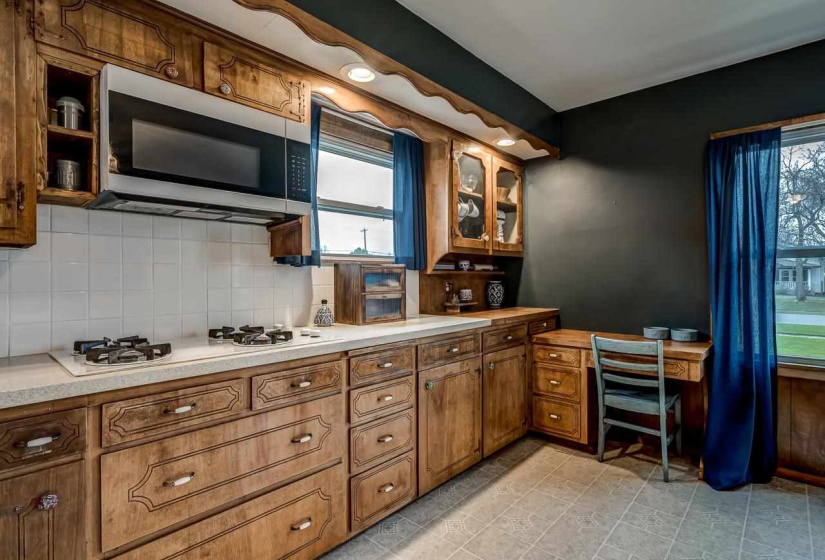 4 Bedrooms Bedrooms, 0 ,2 BathroomsBathrooms,Residential,Single Family,Jackson,2,133828