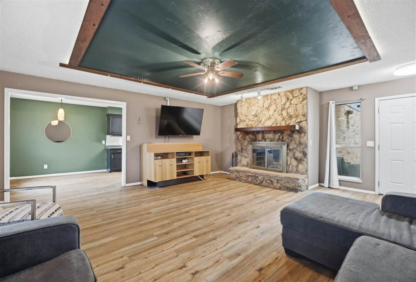 3 Bedrooms Bedrooms, 0 ,2 BathroomsBathrooms,Residential,Single Family,29th,1,133830