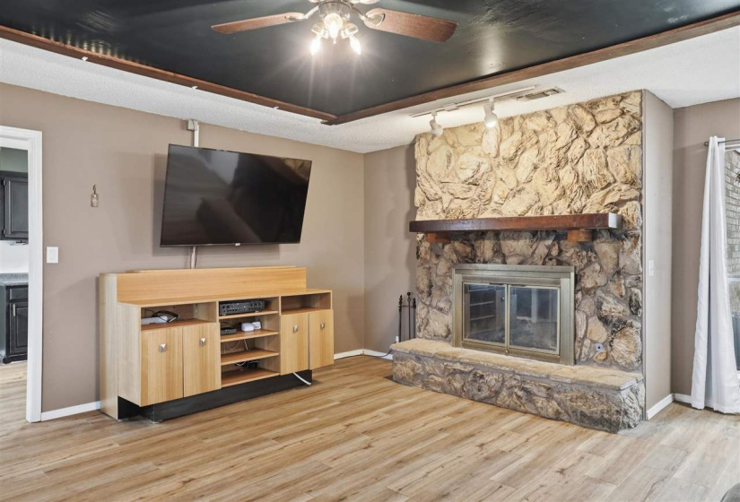 3 Bedrooms Bedrooms, 0 ,2 BathroomsBathrooms,Residential,Single Family,29th,1,133830