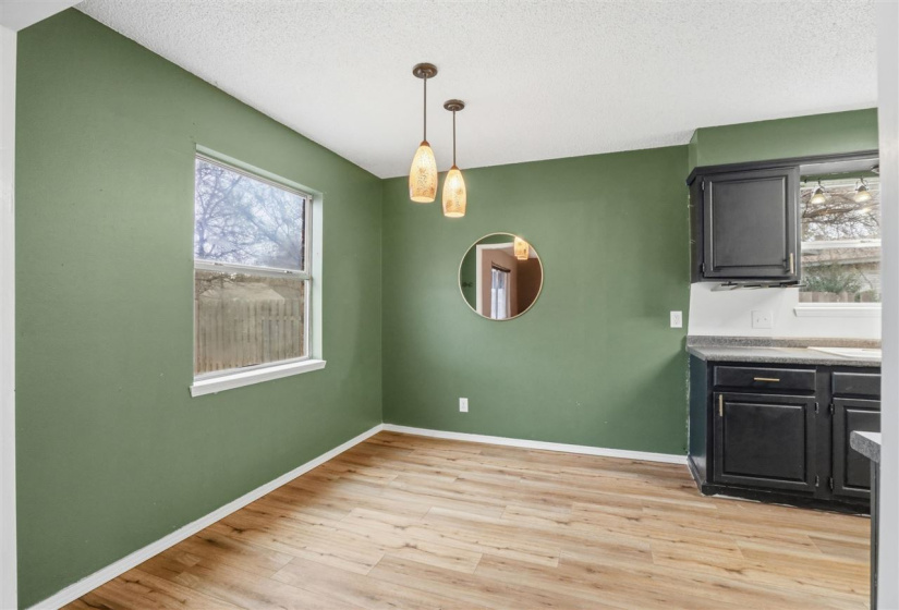 3 Bedrooms Bedrooms, 0 ,2 BathroomsBathrooms,Residential,Single Family,29th,1,133830