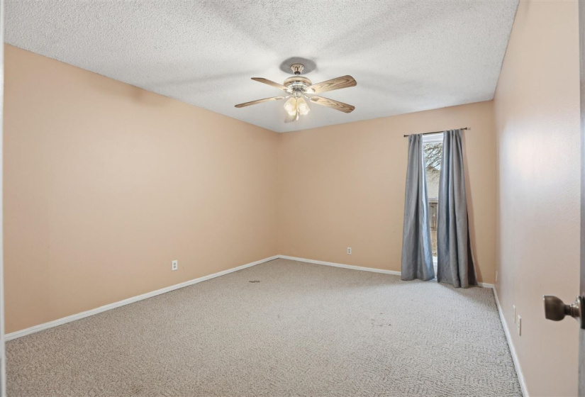 3 Bedrooms Bedrooms, 0 ,2 BathroomsBathrooms,Residential,Single Family,29th,1,133830