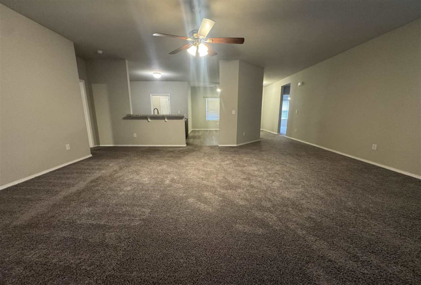 3 Bedrooms Bedrooms, 0 ,2 BathroomsBathrooms,Residential,Single Family,Kinder Wells,1,133833