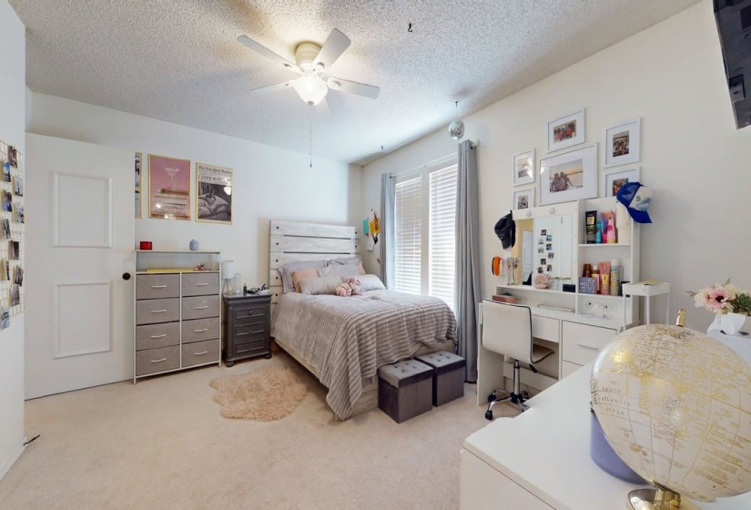 4 Bedrooms Bedrooms, 0 ,2 BathroomsBathrooms,Residential,Single Family,9th,1,133835