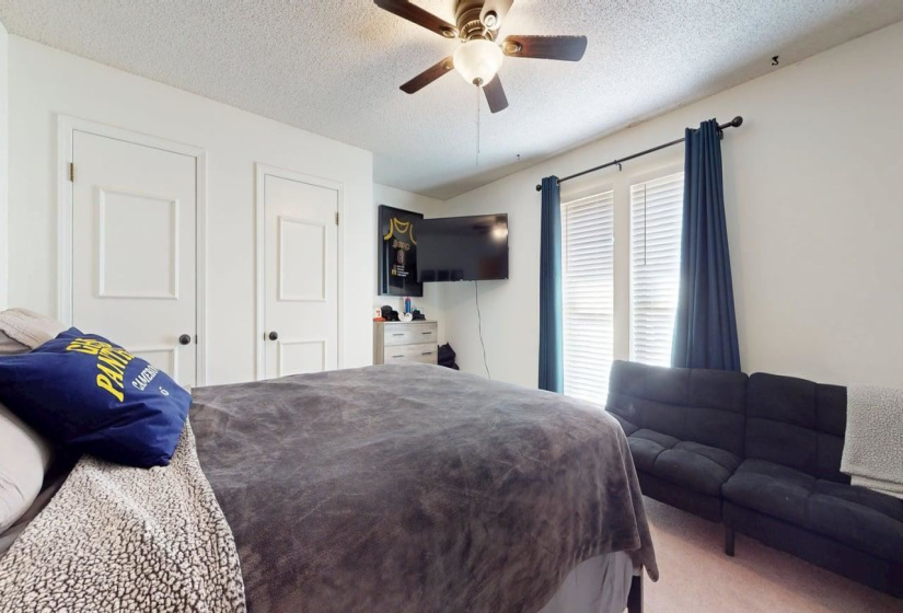 4 Bedrooms Bedrooms, 0 ,2 BathroomsBathrooms,Residential,Single Family,9th,1,133835