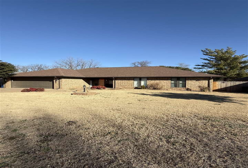 4 Bedrooms Bedrooms, 0 ,2 BathroomsBathrooms,Residential,Single Family,9th,1,133835