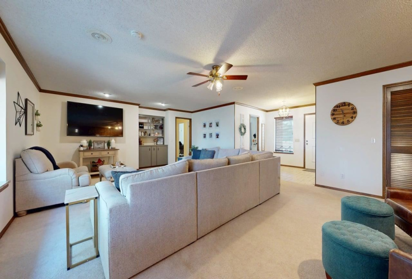 4 Bedrooms Bedrooms, 0 ,2 BathroomsBathrooms,Residential,Single Family,9th,1,133835