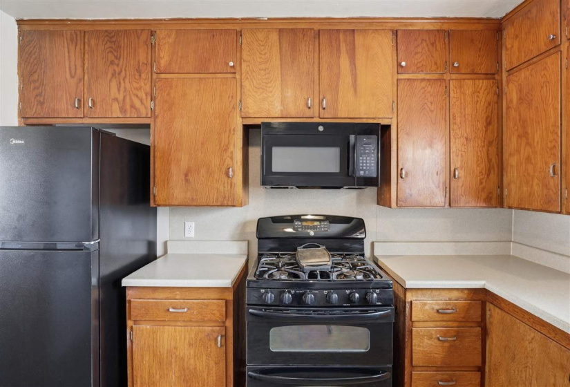 2 Bedrooms Bedrooms, 0 ,1 BathroomBathrooms,Residential,Single Family,Locust,1,133842