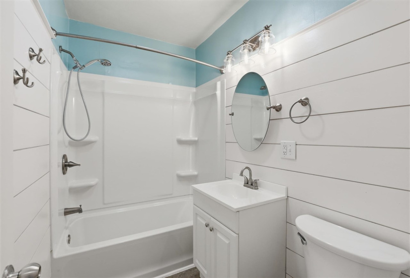 2 Bedrooms Bedrooms, 0 ,1 BathroomBathrooms,Residential,Single Family,Locust,1,133842