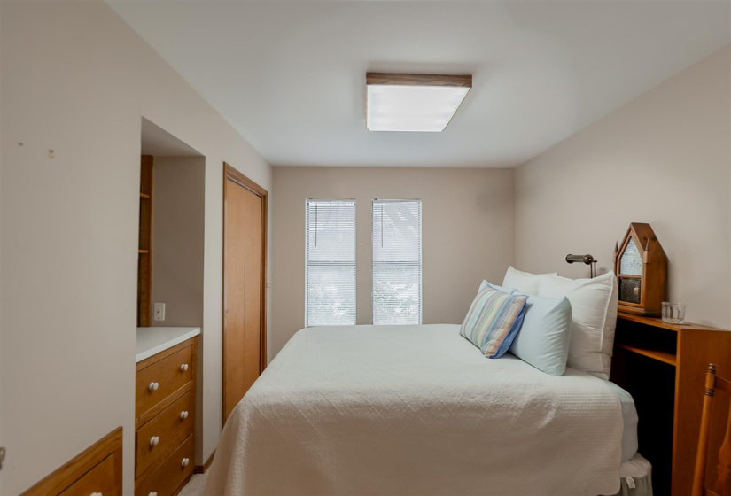 3 Bedrooms Bedrooms, 0 ,2 BathroomsBathrooms,Residential,Single Family,Chiquita,1.5,133843