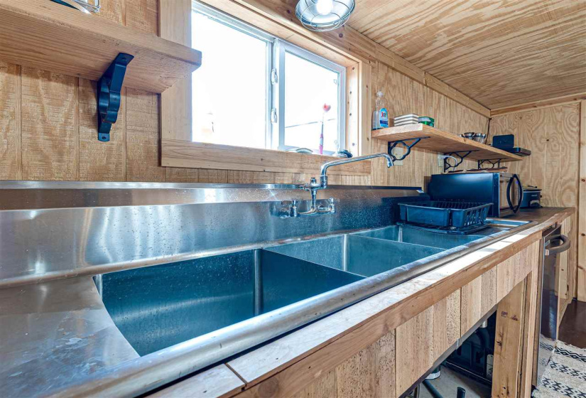 2 Bedrooms Bedrooms, 0 ,2 BathroomsBathrooms,Residential,Single Family,McElroy,1,133847