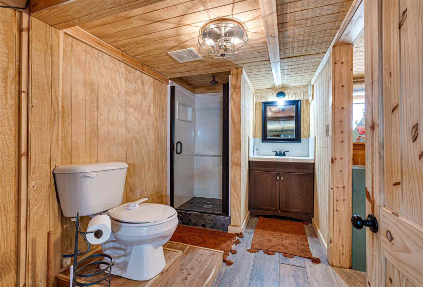 2 Bedrooms Bedrooms, 0 ,2 BathroomsBathrooms,Residential,Single Family,McElroy,1,133847