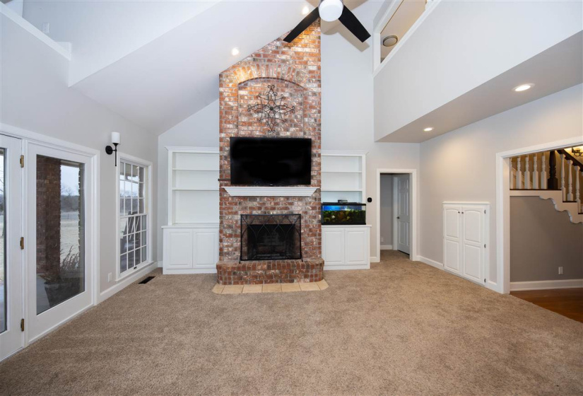 6 Bedrooms Bedrooms, 0 ,4 BathroomsBathrooms,Residential,Single Family,Longwood Road,2,133848