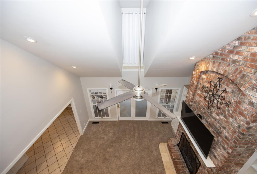 6 Bedrooms Bedrooms, 0 ,4 BathroomsBathrooms,Residential,Single Family,Longwood Road,2,133848