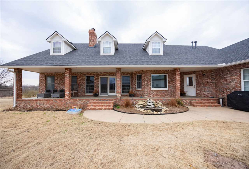 6 Bedrooms Bedrooms, 0 ,4 BathroomsBathrooms,Residential,Single Family,Longwood Road,2,133848