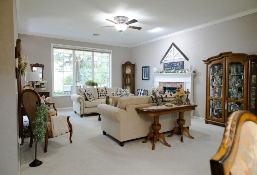 4 Bedrooms Bedrooms, 0 ,2 BathroomsBathrooms,Residential,Single Family,Cimarron,1,133851