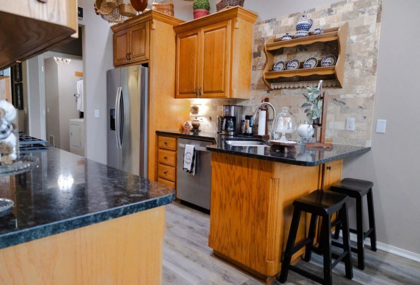 4 Bedrooms Bedrooms, 0 ,2 BathroomsBathrooms,Residential,Single Family,Cimarron,1,133851