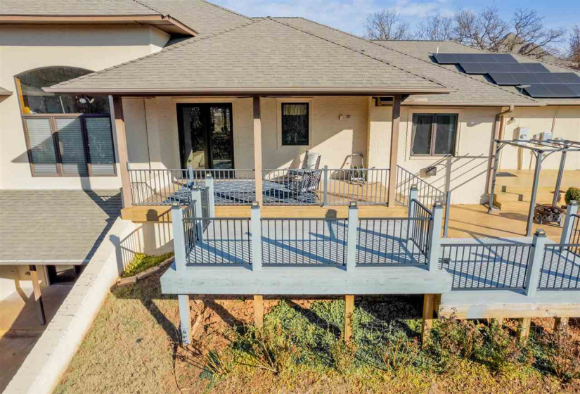 5 Bedrooms Bedrooms, 0 ,4 BathroomsBathrooms,Residential,Single Family,Old Pond,1.5,133856