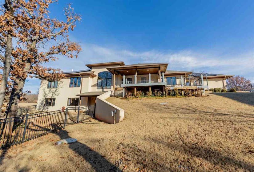 5 Bedrooms Bedrooms, 0 ,4 BathroomsBathrooms,Residential,Single Family,Old Pond,1.5,133856