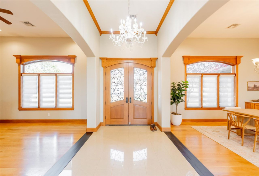 5 Bedrooms Bedrooms, 0 ,4 BathroomsBathrooms,Residential,Single Family,Old Pond,1.5,133856