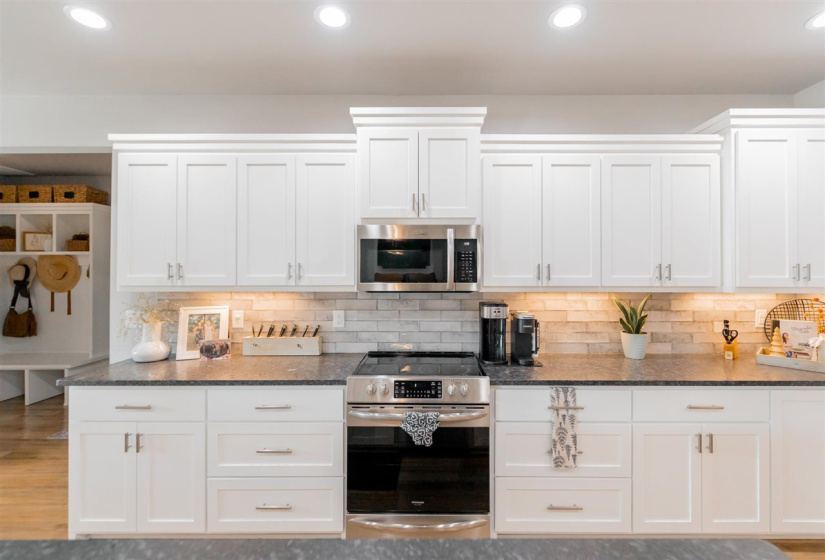 4 Bedrooms Bedrooms, 0 ,2 BathroomsBathrooms,Residential,Single Family,Blanco Bend,1,133857