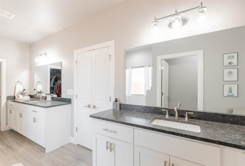 4 Bedrooms Bedrooms, 0 ,2 BathroomsBathrooms,Residential,Single Family,Blanco Bend,1,133857