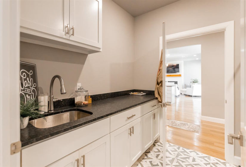 4 Bedrooms Bedrooms, 0 ,2 BathroomsBathrooms,Residential,Single Family,Blanco Bend,1,133857