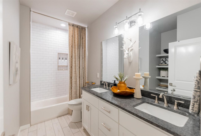 4 Bedrooms Bedrooms, 0 ,2 BathroomsBathrooms,Residential,Single Family,Blanco Bend,1,133857