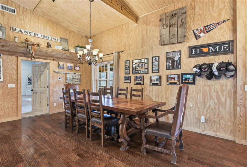 4 Bedrooms Bedrooms, 0 ,4 BathroomsBathrooms,Residential,Single Family,Cottonwood,1,133865