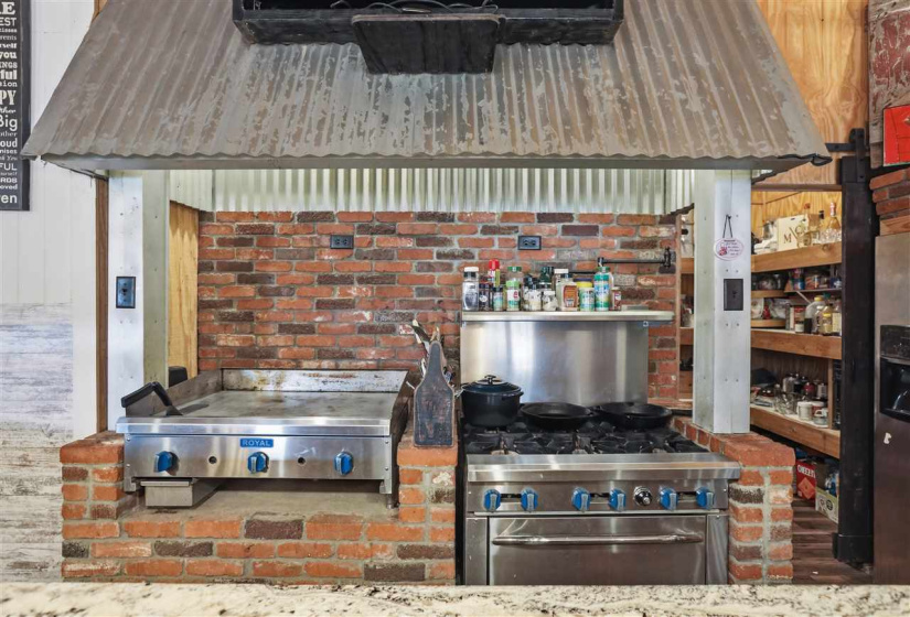 4 Bedrooms Bedrooms, 0 ,4 BathroomsBathrooms,Residential,Single Family,Cottonwood,1,133865