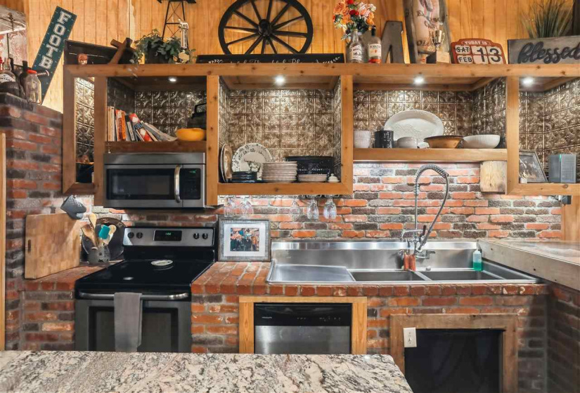 4 Bedrooms Bedrooms, 0 ,4 BathroomsBathrooms,Residential,Single Family,Cottonwood,1,133865