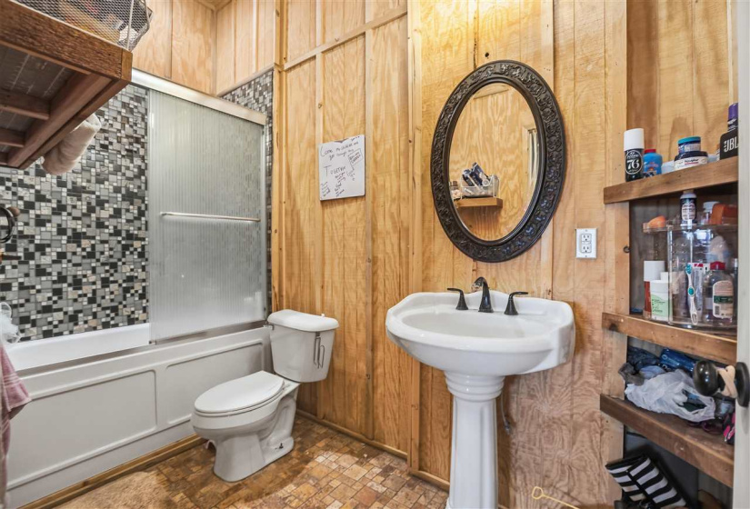 4 Bedrooms Bedrooms, 0 ,4 BathroomsBathrooms,Residential,Single Family,Cottonwood,1,133865