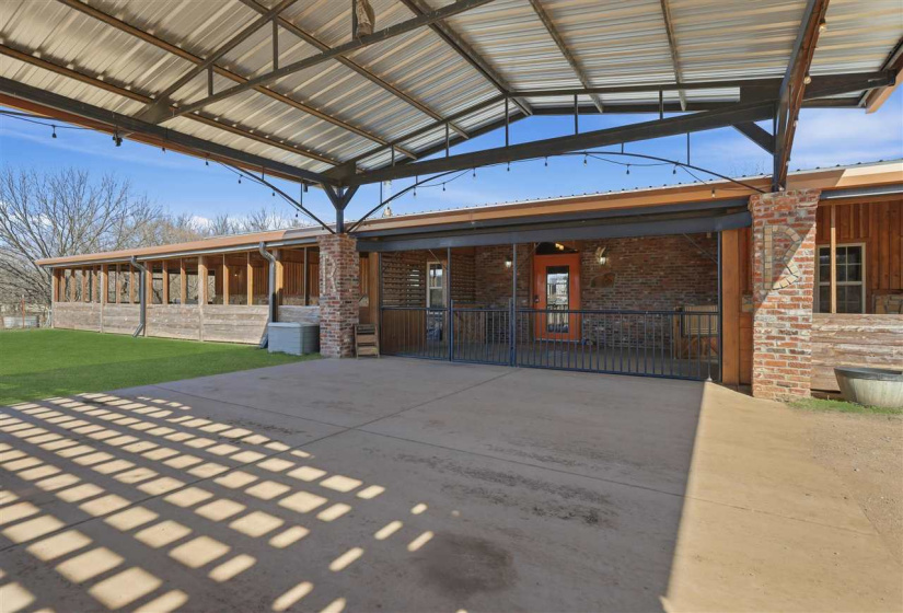 4 Bedrooms Bedrooms, 0 ,4 BathroomsBathrooms,Residential,Single Family,Cottonwood,1,133865